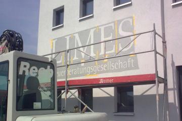 images/banner/limes-fassadenbeschriftung.jpg